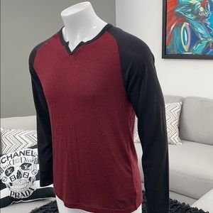 Guess men’s fitted dress shirt